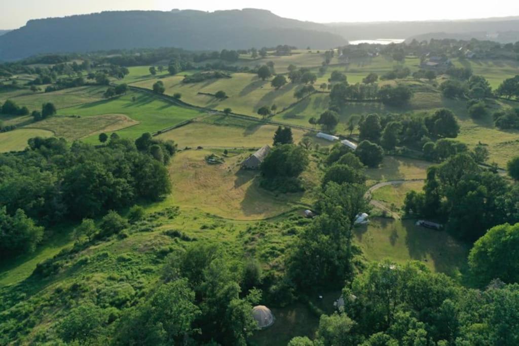 Вилла Ferme De La Luciole Champs-Sur-Tarentaine-Marchal Экстерьер фото